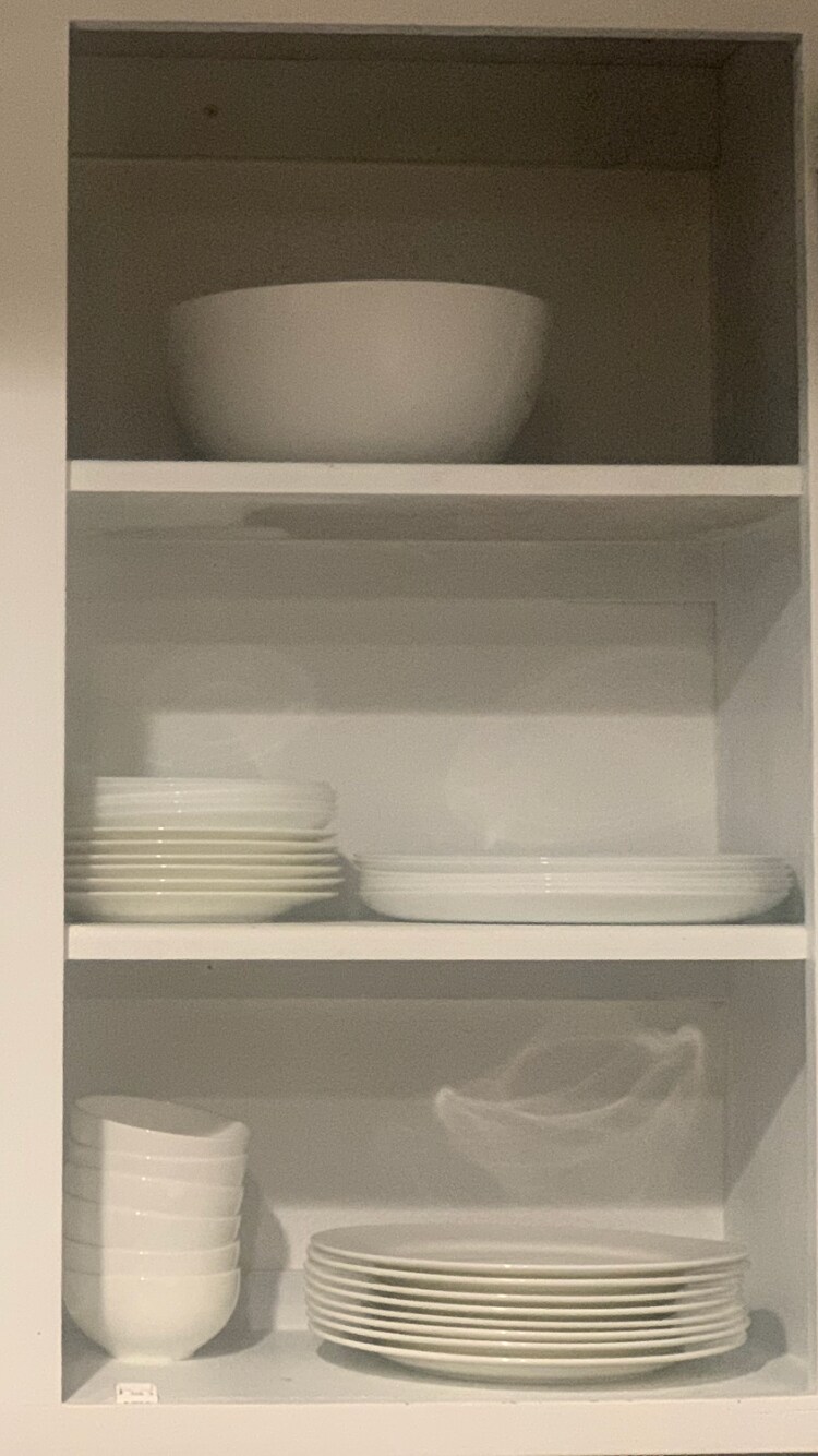 Fully stocked with plates - 31903 Vineyard Ave