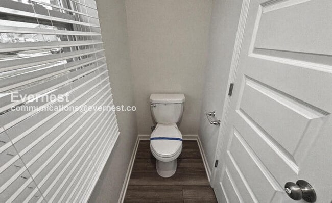 Building Photo - 3 Bed/2.5 Bath Townhome with Garage / Pet-Friendly / Available Now!