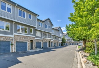 Building Photo - $2,350.00 - 2 Beds, 2 Baths, Condo in Litt...