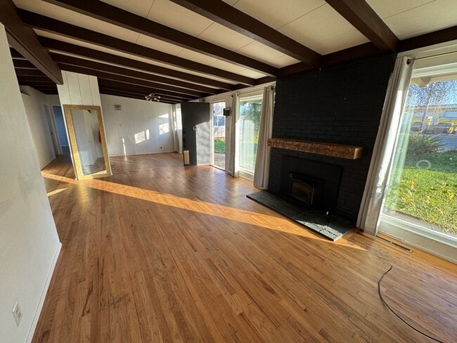 Building Photo - Large Dog-Friendly Myrtletown Home Located On A Large Corner Lot!