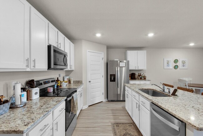 Building Photo - 924 Sandbar Loop