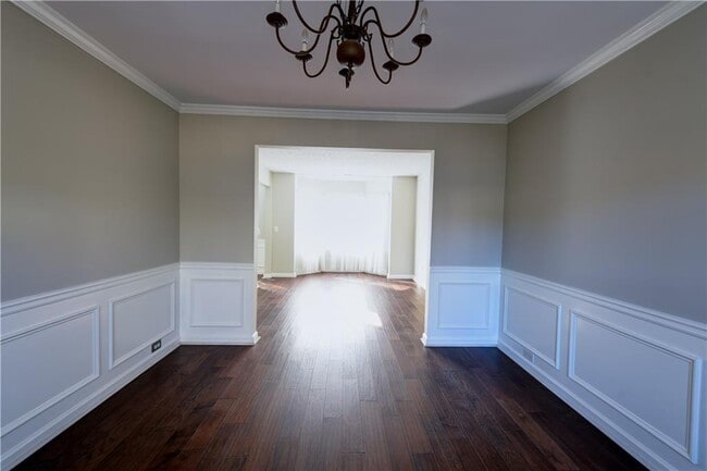 Building Photo - 1135 Laurel Cove Dr