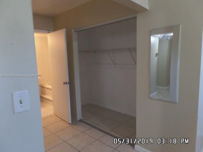 Building Photo - 3610 NW 21st St