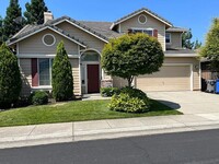 Building Photo - 2 story house with 3BR/2.5Bath, 2 Car Garage