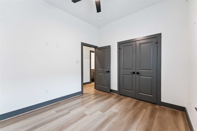 Building Photo - 7038 Smilax St