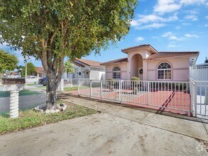 Building Photo - 7789 W 34th Ln