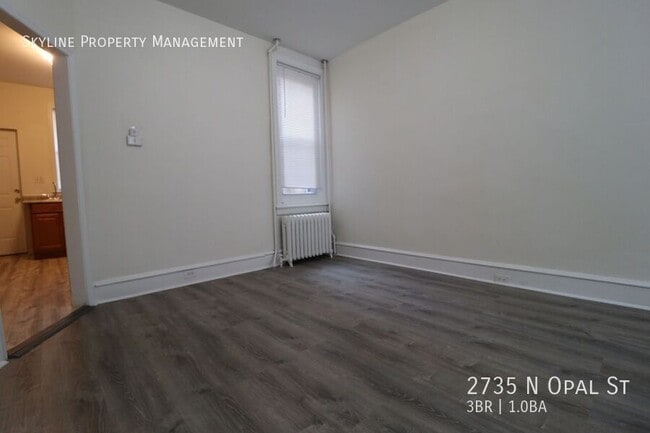 Building Photo - 2735 N Opal St