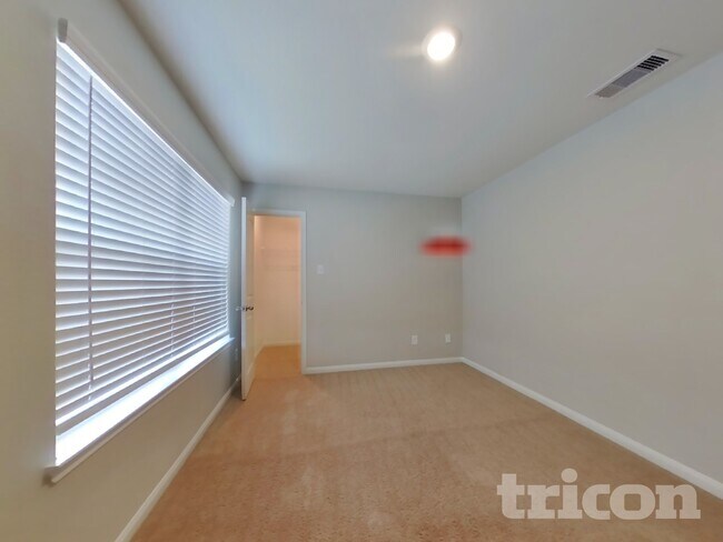 Building Photo - 23112 Shakespeare Dr