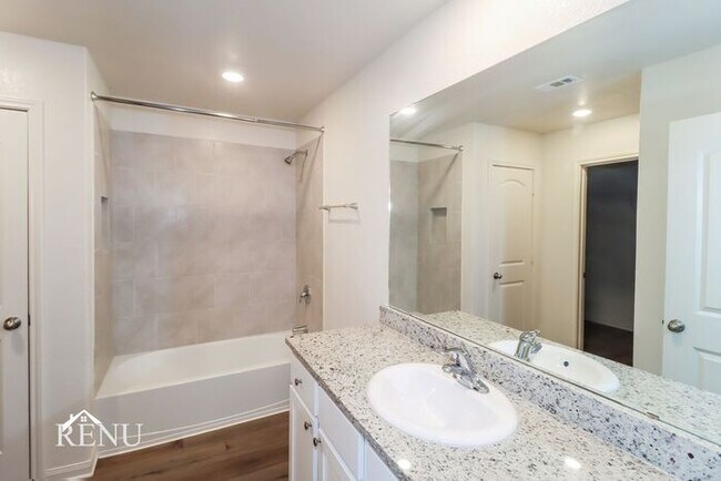 Building Photo - Coming Soon!