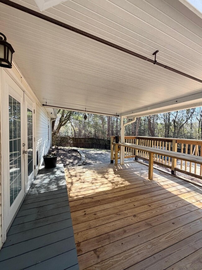 Building Photo - 205 Villacrest Dr