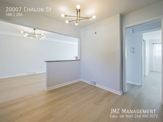 Building Photo - 20007 Chalon St