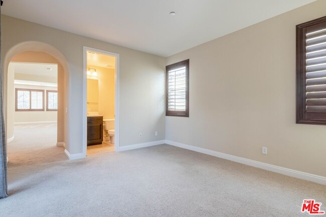 Building Photo - 28128 N Anvil Ct
