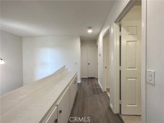 Building Photo - 54 Gillman St