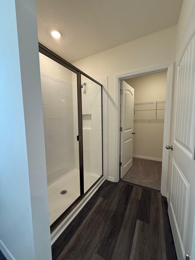 Building Photo - 11840 Shine View Ln