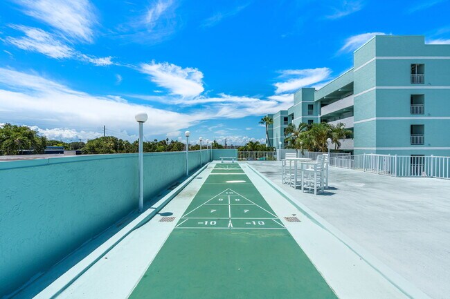 Building Photo - 1700 Commodore Blvd