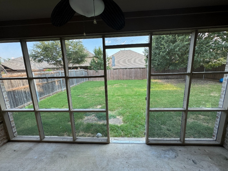 Building Photo - 10509 Sandy Mountain Dr
