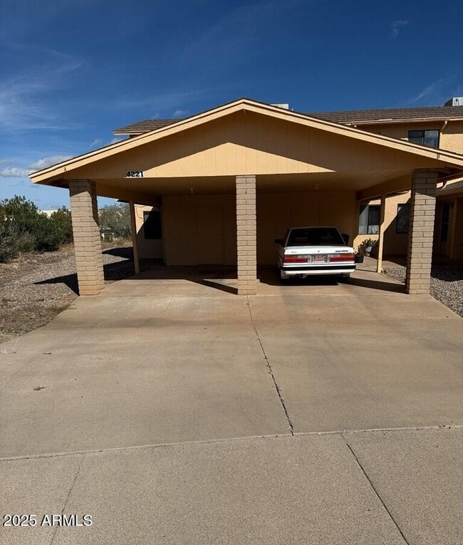 Building Photo - 4221 Plaza Oro Loma