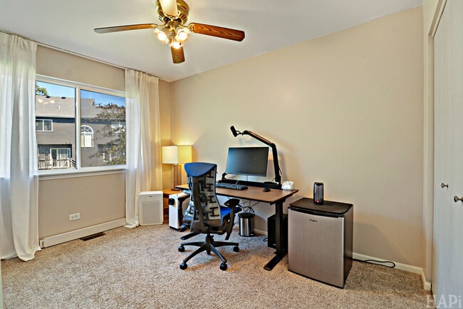 Building Photo - 67 Rustic Ln