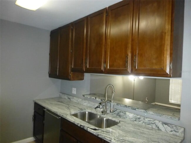 Building Photo - 3203 W Tacon St