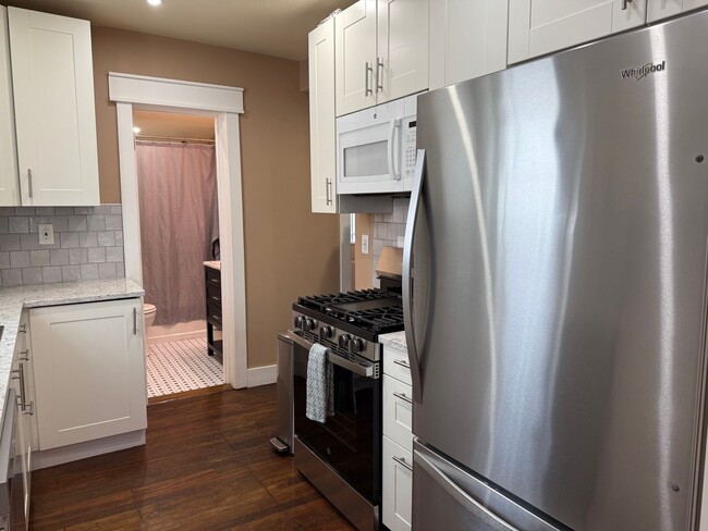 Building Photo - Charming Kalispell Home