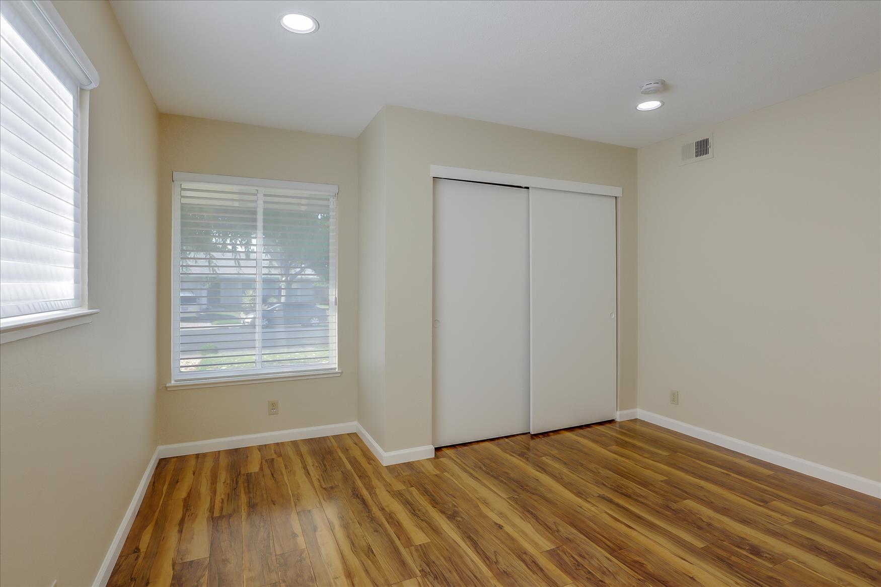 Building Photo - 2916 Biddleford Dr