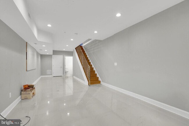 Building Photo - 1644 N 2nd St