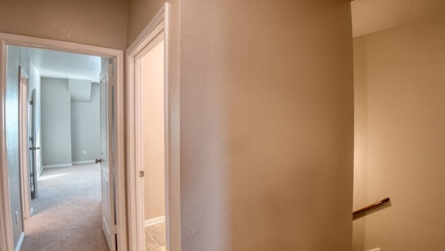 Building Photo - 1610 Lummus Dr