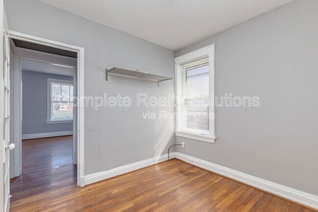 Building Photo - 5352 Neosho St