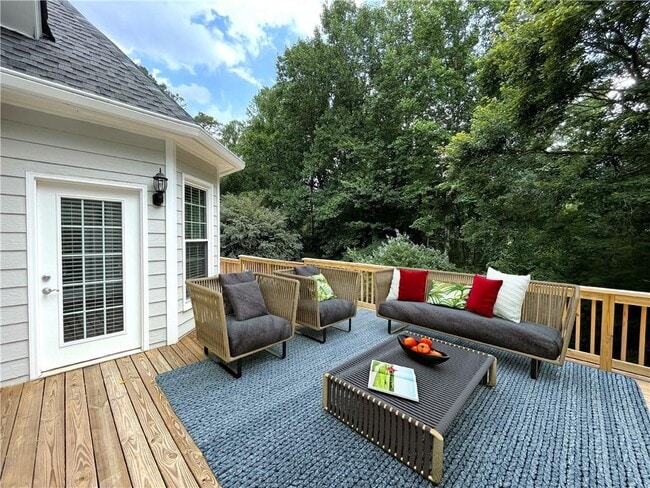 Building Photo - 655 Huntwick Pl