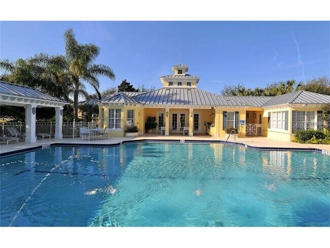 Building Photo - 5635 Whitehead St