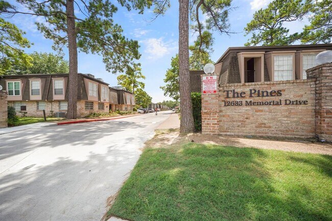 Building Photo - 12633 Memorial Dr