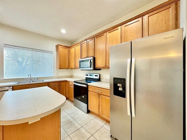 Building Photo - 10545 Shady Falls Ct