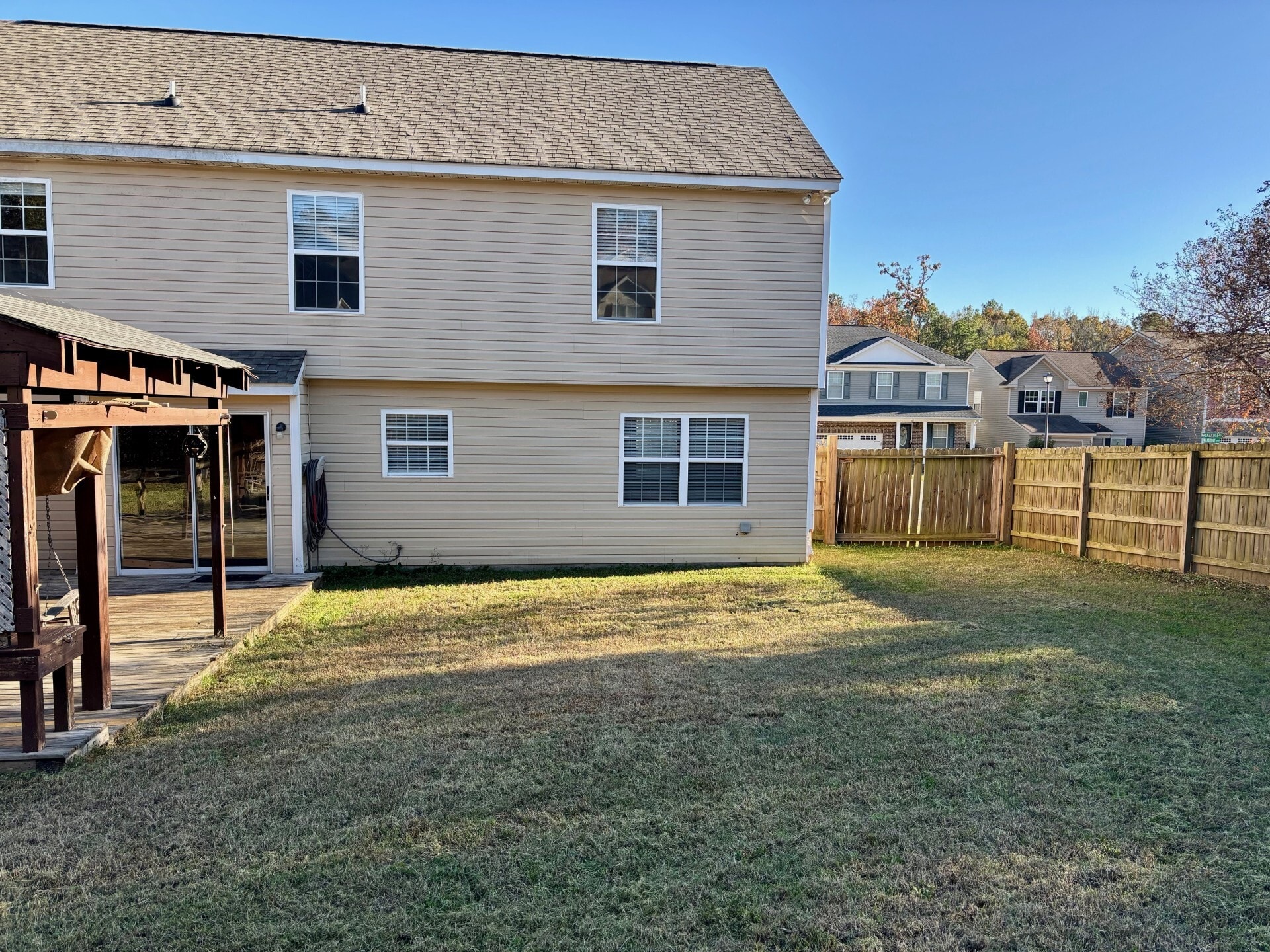 Building Photo - 169 Walkbridge Way