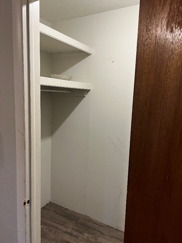 Building Photo - 2024 S Johnstone Pl