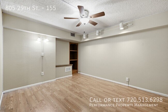 Building Photo - 805 29th St