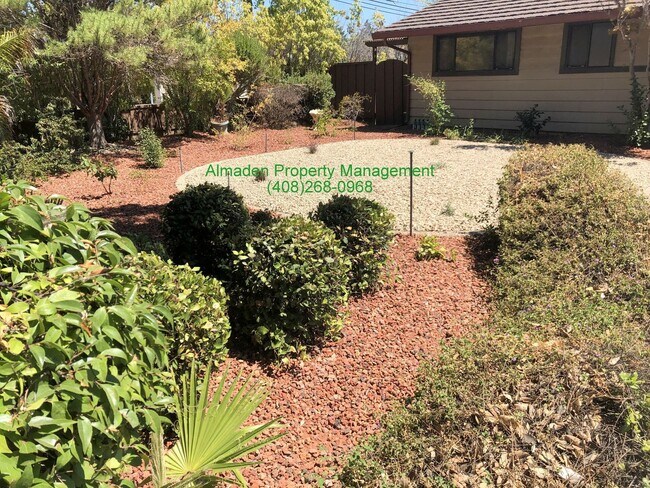 Building Photo - Cambrian 3BR/2BA Home w/ Central A/C, Pets Negotiable!