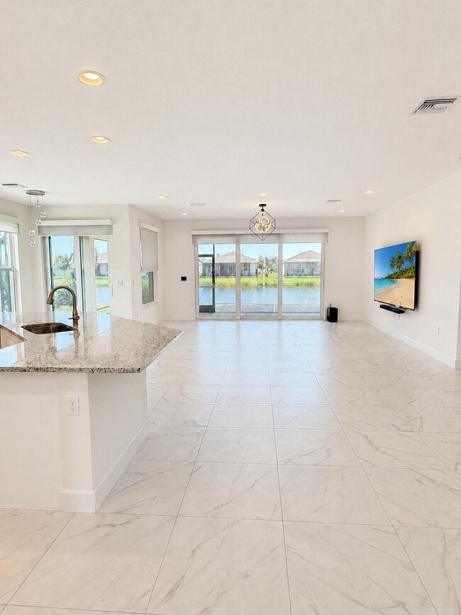 Building Photo - 11765 SW Poseidon Way