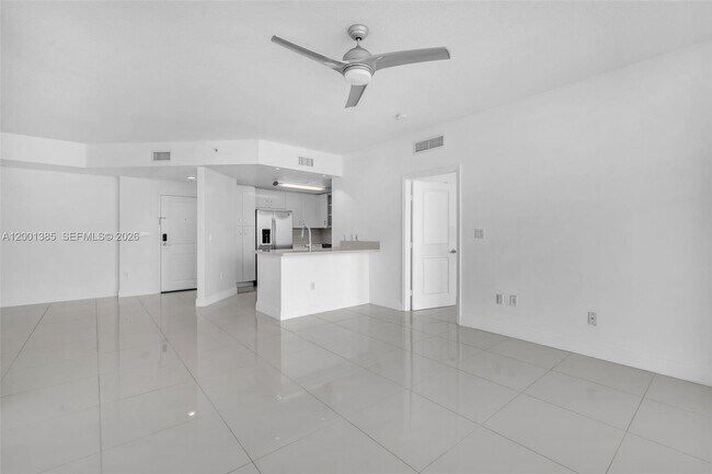 Building Photo - 7900 Harbor Island Dr