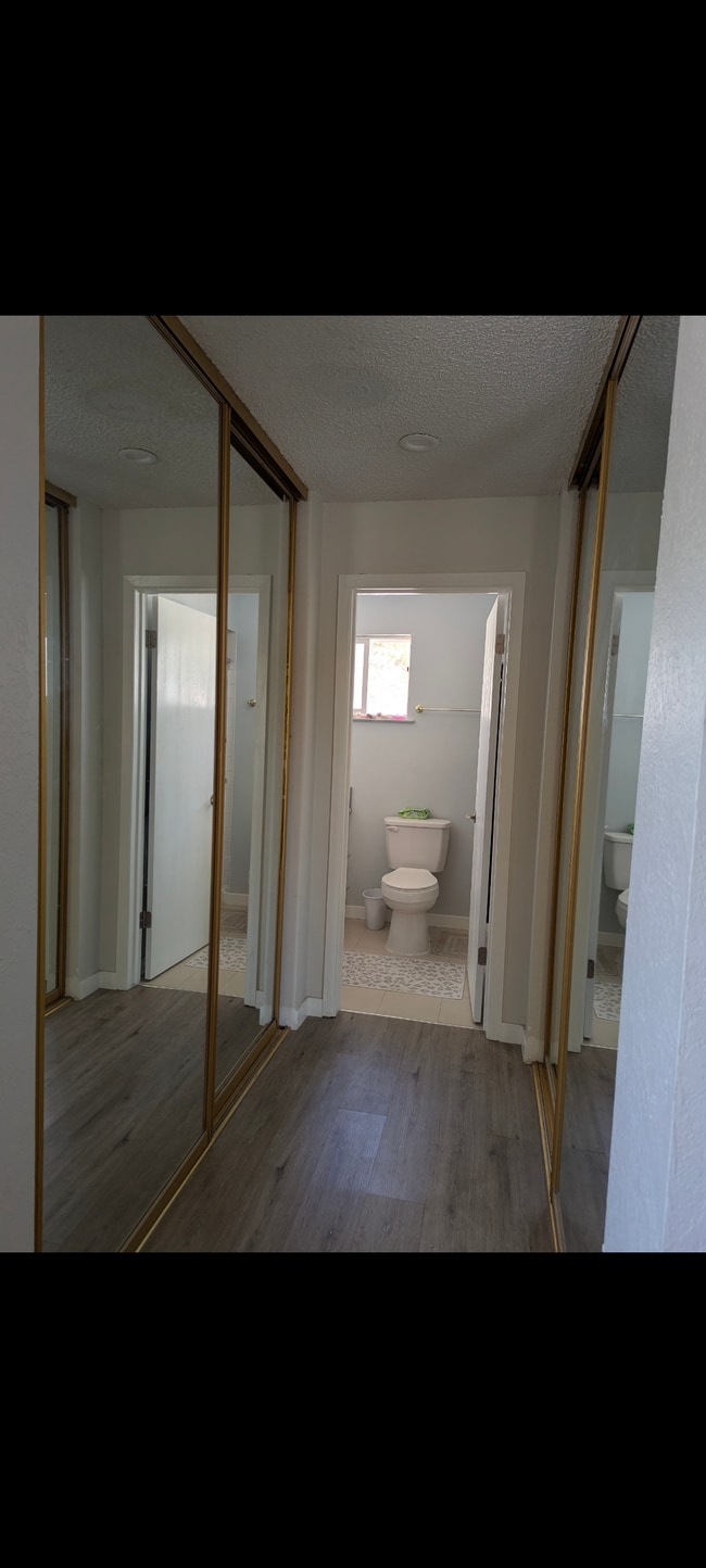 Building Photo - 5903 Moss Creek Cir