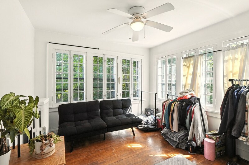 Building Photo - 2341 S Overlook Rd