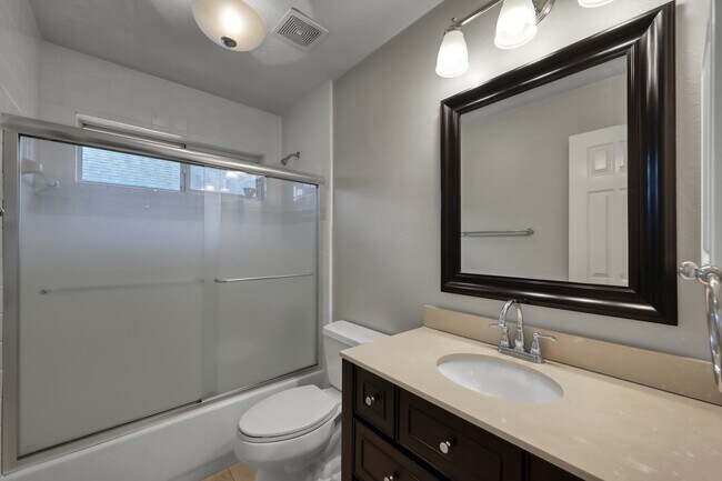 Building Photo - 78 N Peaceful Canyon Cir
