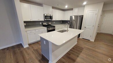 Building Photo - 3 bed, 2.5 Bath Townhome Available in Reid...