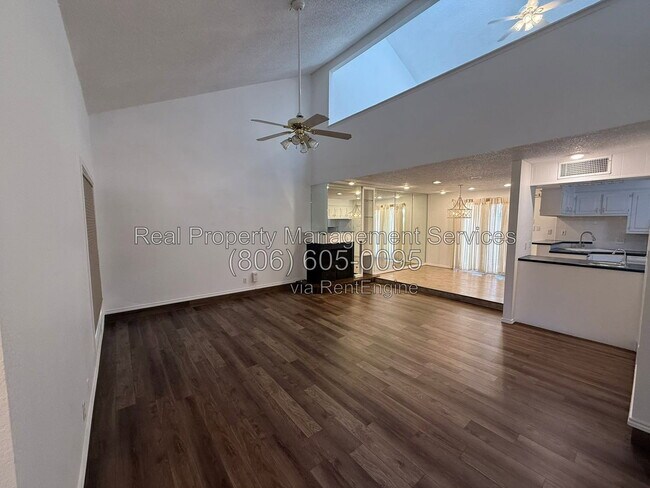 Building Photo - 3312 74th St