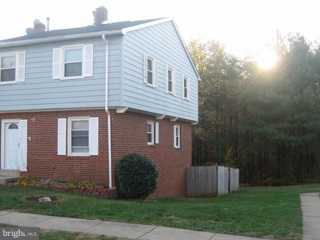 Building Photo - 4320 Eileen Ct