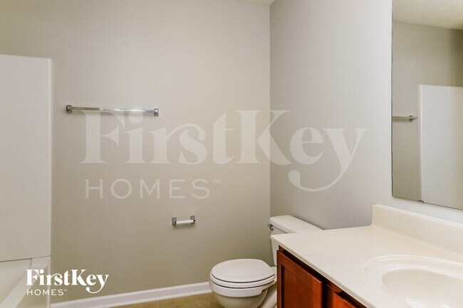 Building Photo - 3481 Enclave Crossing