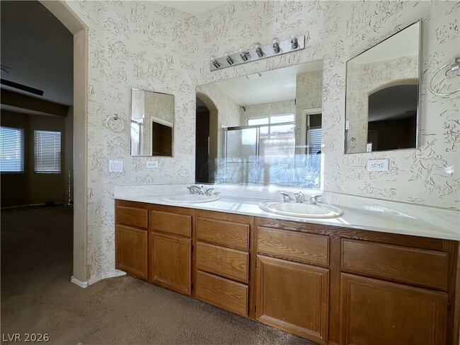 Building Photo - 1109 E Malibu Sands Ave