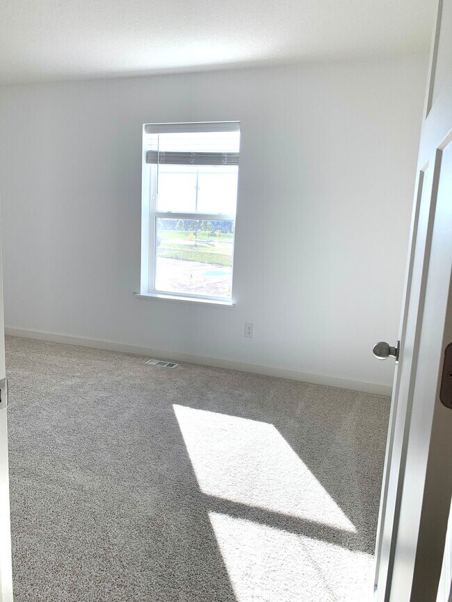 Building Photo - 1914 Prospect Ln