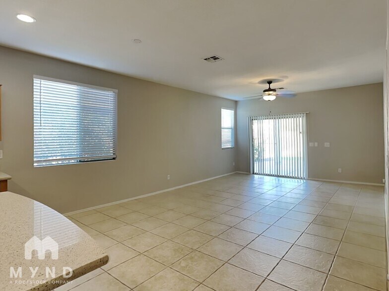 Building Photo - 4053 S Shady Ct