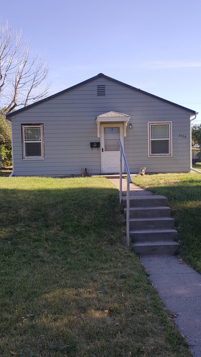 Building Photo - 2320 7th Ave S