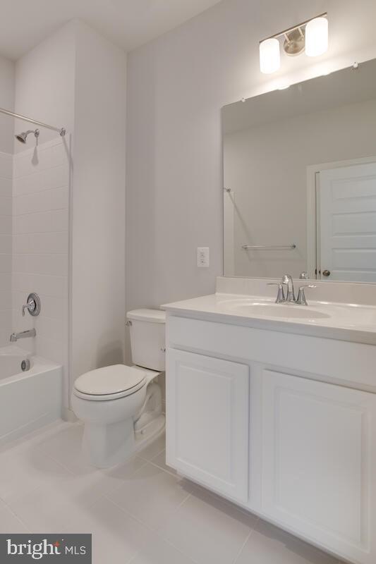 Building Photo - 6308 Savannah Dr